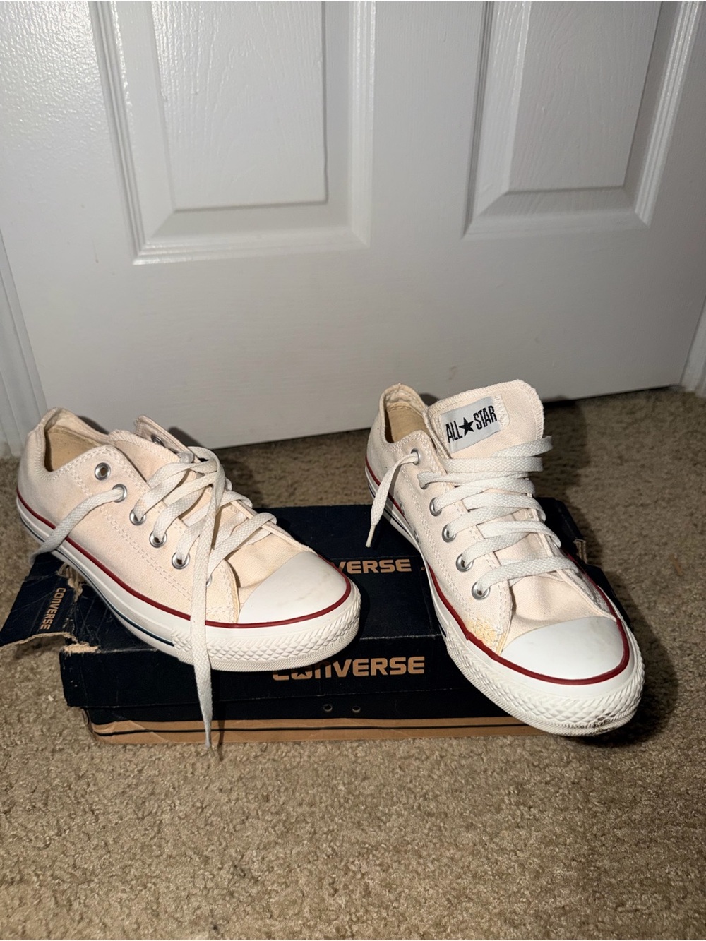 Converse Chuck Taylor All Star Low Top Optic White Sneakers Men 7 Women 9